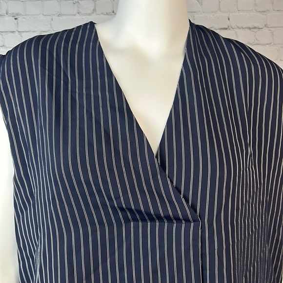 Rachel Roy Navy & White Stripe Surplice Tank Top Plus Size 1X - Picture 5 of 5
